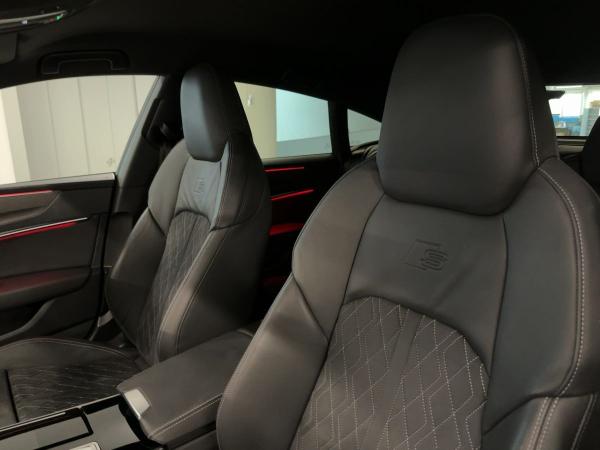 Audi S7