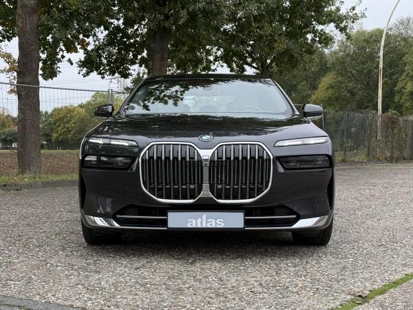 BMW 750