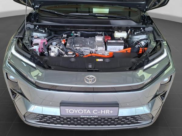 Toyota C-HR+