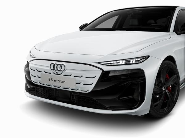 Audi S6 e-tron